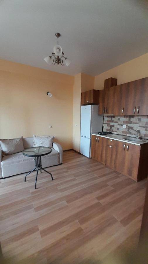 Flat Appartement Tbilisi Buitenkant foto