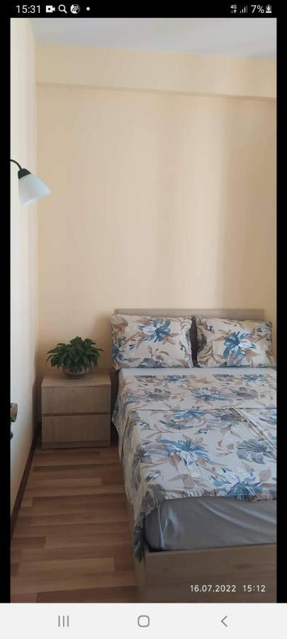 Flat Appartement Tbilisi Buitenkant foto