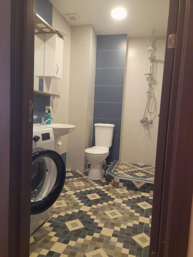 Flat Appartement Tbilisi Buitenkant foto